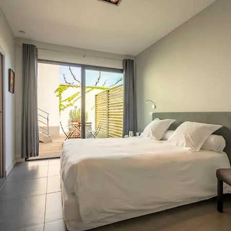 Lafitenia Hotel 5*